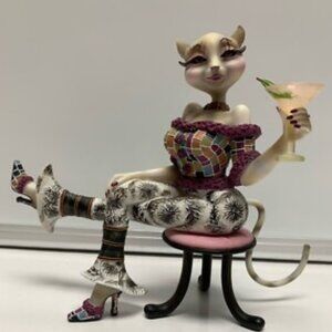 Meet your Posher, Cathey